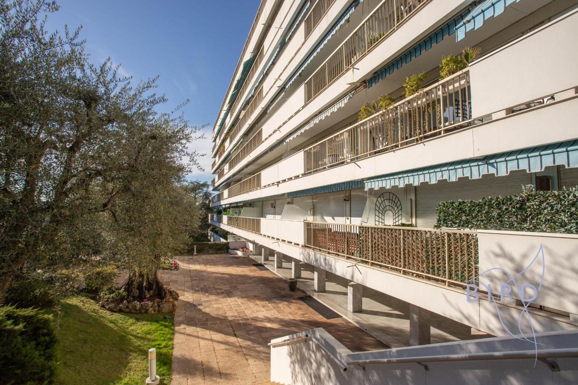 Roof Terrace Of 123m2 Sea View Double Garage Air Conditioning